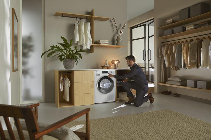 Actual product image Miele Dryer TWL680WP 125 Gala Edition (9 kg, Left)
