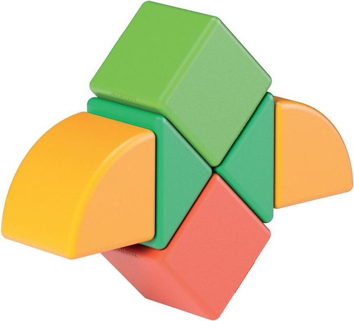 Actual product image Geomag Shapes GREEN line Starter Set