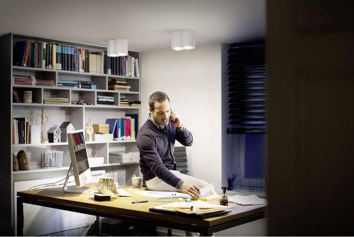 Actual product image Philips Hue Pillar Base BT (700 lm, GU10)