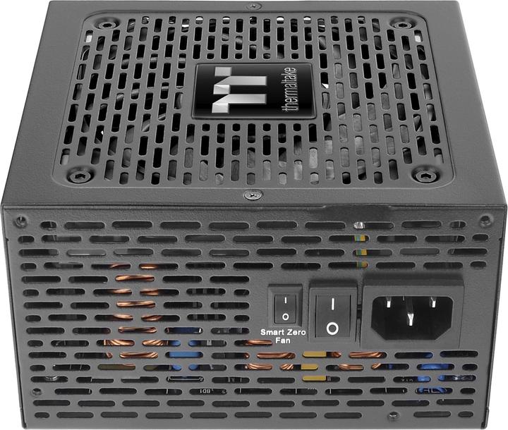 Actual product image Thermaltake Toughpower PF1 1050W 80+ Platinum Modular (1050 W)