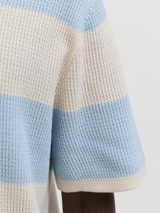 Produktbild Jack & Jones Jorliam Knit Stripe Split Neck Styd Ss26 (XL)
