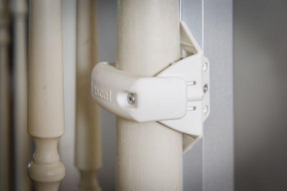 Actual product image Lascal Pipe support set for closure strip