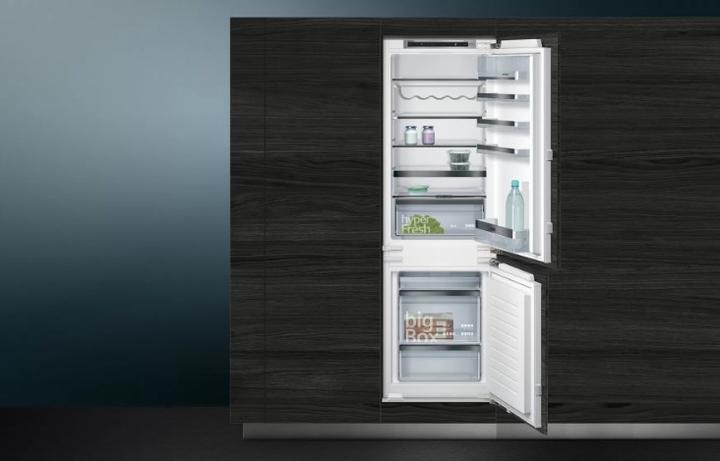 Actual product image Siemens KI86SSDE0 iQ500 Built-in Fridge-freezer with bottom freezer compartment (192 l)