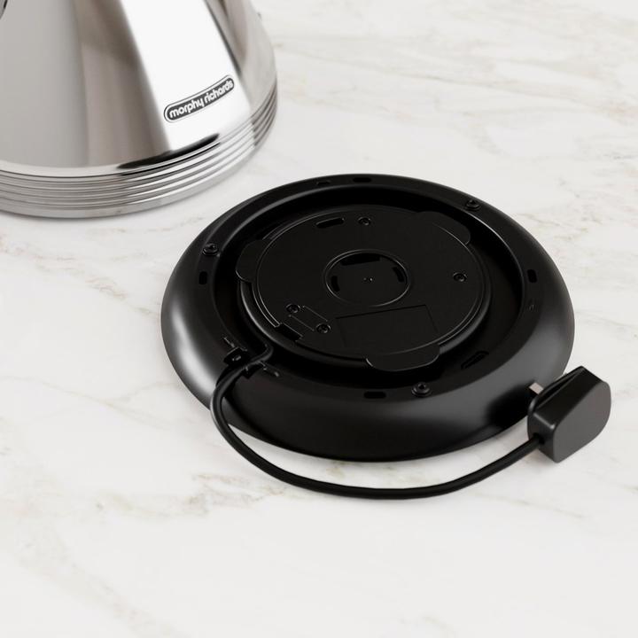 Produktbild Morphy Richards Venture Retro Pyramid, 1.5 L, 3000 W, Silver, Chrome, Stainless steel, Water level i (1.50 l)