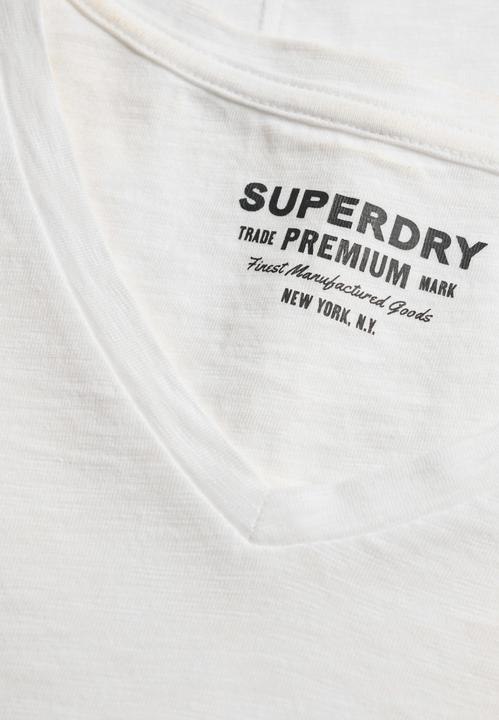 Actual product image Superdry Studios Slub Embroidered Tee (10XL)