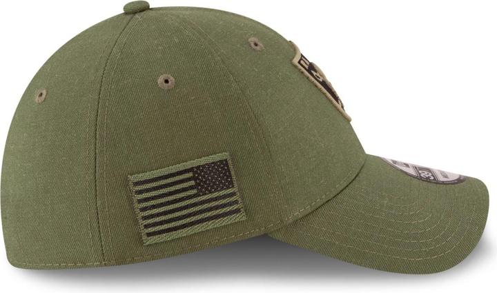 Actual product image New Era 39Thirty Stretchfit NFL Salute To Service (S, M)
