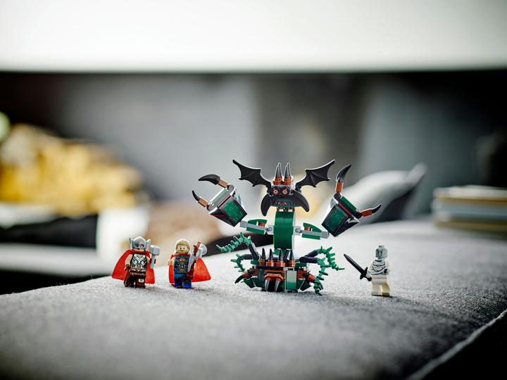 Produktbild LEGO Angriff auf New Asgard (76207, LEGO Marvel)