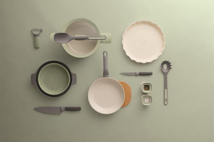 Productafbeelding BergHoff Leo Braadpan 2 Korte Handgrepen En Deksel Antikleef 26Cm Balans Sa (Koekenpan, Aluminium, 26 x 11 cm)