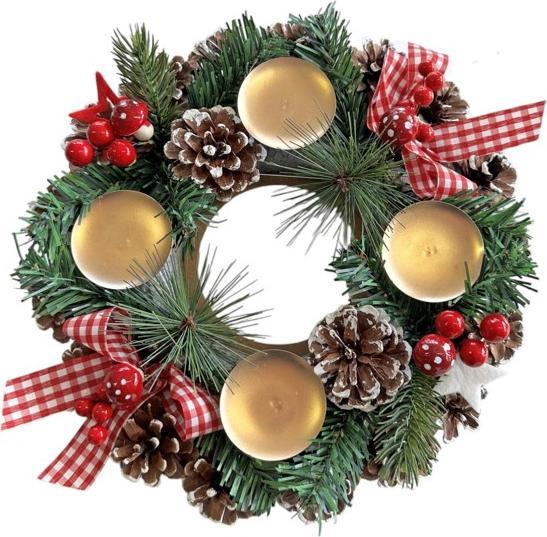 GuGus Weihnachtskranz dekoriert