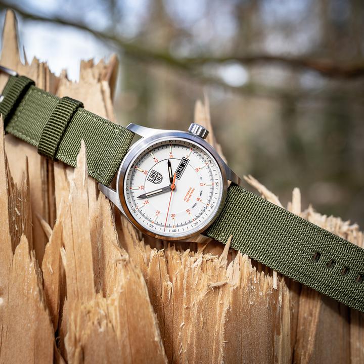 Immagine prodotto Luminox Atacama Field Automatic 1900 Series (Orologio sub, Orologio da polso analogico, Fatto in Svizzera, 44 mm)