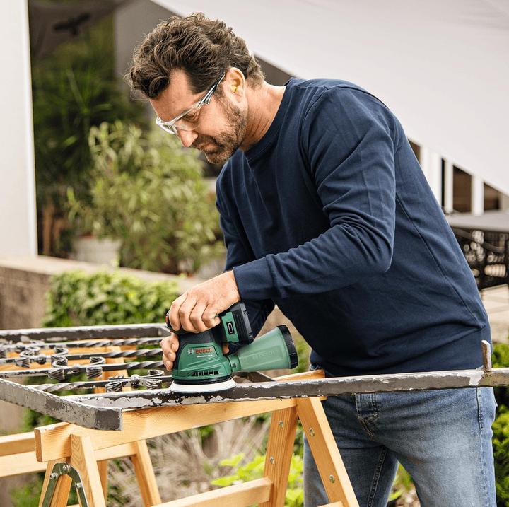 Actual product image Bosch Home & Garden UniversalOrbit 18V-20 Solo (Eccentric grinder, Sander)