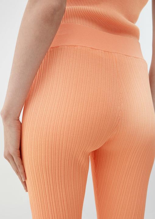 Immagine prodotto s.Oliver Hose Flared Leg-Hose mit Schlitz (40)