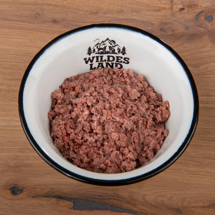 Actual product image Wildes Land Nassfutter Dog Adult Wild Pur mit Distelöl 400 (Adult, 6 pcs., 400 g)