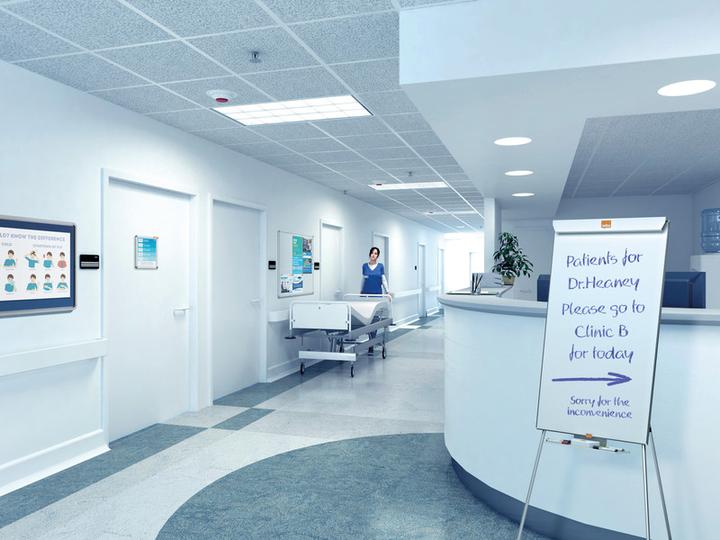 Actual product image Nobo Classic tripod flipchart (68 x 68 cm)