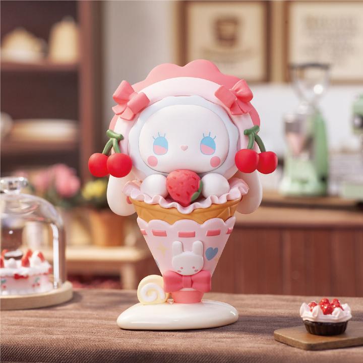 Produktbild Lucky Emma Secret Forest Collectible Figure, Coffee Shop Series