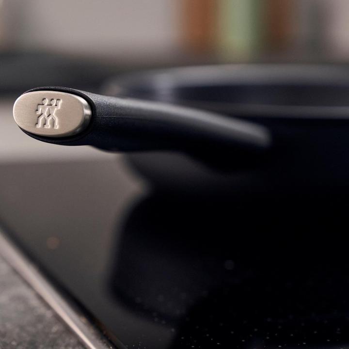 Actual product image Zwilling Madura Plus Ceramic Fry Pan (28 cm, Frying pan, Aluminium)