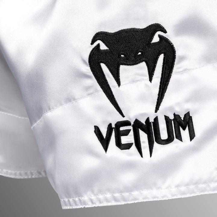 Image du produit Venum Classic Muay Thai Shorts - White/Black (L)