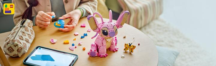 Actual product image LEGO Angel (43257)