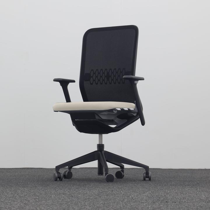 Produktbild Sitag Bürostuhl SitagTeam Mesh swissmade mit 2D Armlehnen, Beige, Neu (41 - 52 cm)