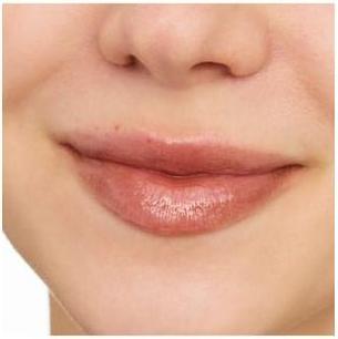 Immagine prodotto essence Extreme Shine Plumping Lip Gloss Biscuit Bliss (14 Biscotto Bliss)