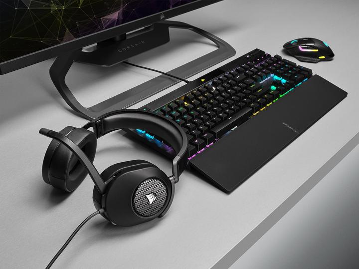 Actual product image Corsair HS65 Surround (Cable)