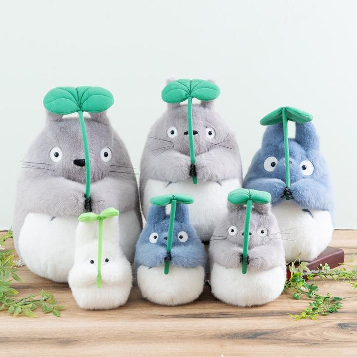 Actual product image Sun Arrow Mein Nachbar Totoro Dondoko Dance Plüschfigur Big Totoro Medium (31 cm)