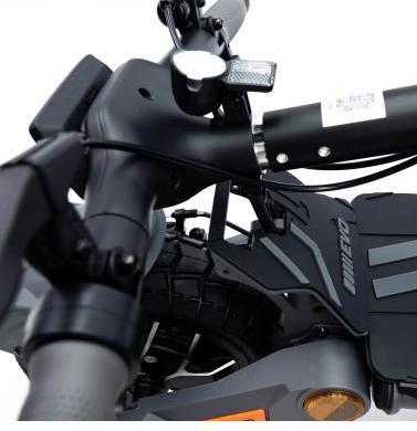 Actual product image Smartgyro Electric Scooter SG27-551