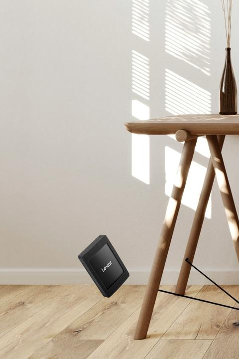 Actual product image Lexar SL500 with MagSafe Sleeve (4 TB)