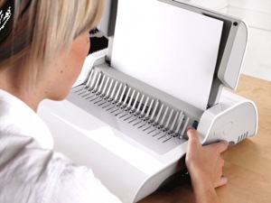 Actual product image Fellowes Pulsar-E 300, Electric Plastic Binding Machine (Comb binding)
