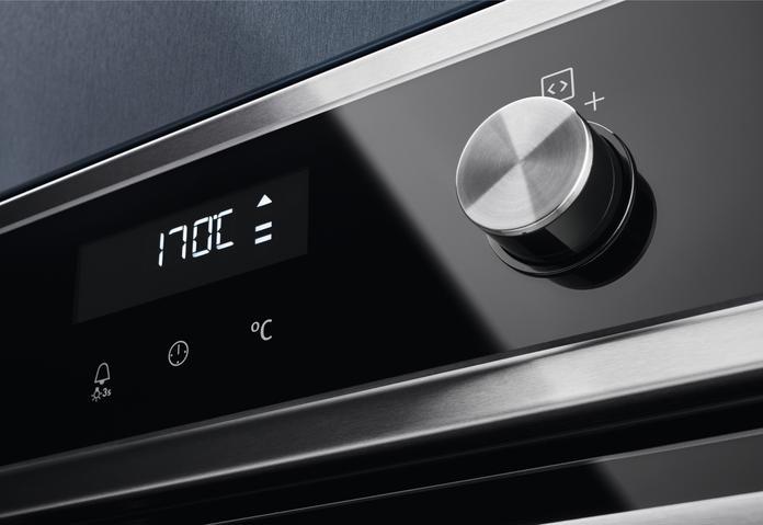 Actual product image Electrolux EOF6P70X