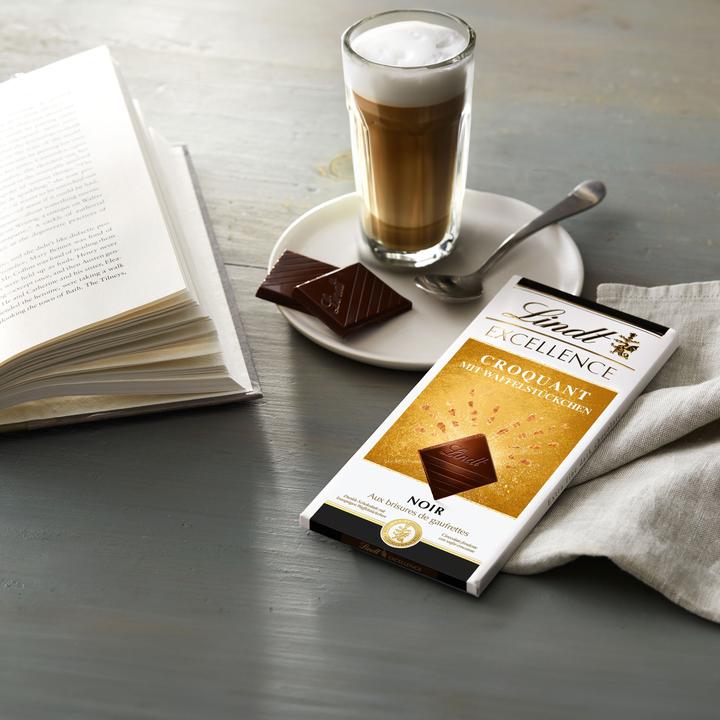 Immagine prodotto Lindt Excellence Dark con pezzi di wafer (100 g)