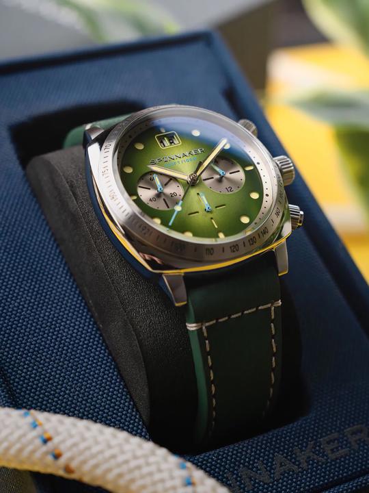 Actual product image Spinnaker SP-5068-06 Men's Watch Hull Chronograph Shire Green 42mm 10ATM (Chronograph)