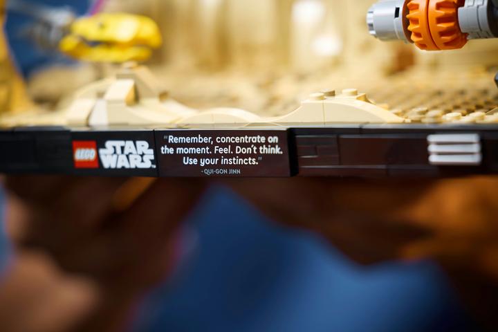 Produktbild LEGO Podrennen in Mos Espa – Diorama (75380, LEGO Star Wars)