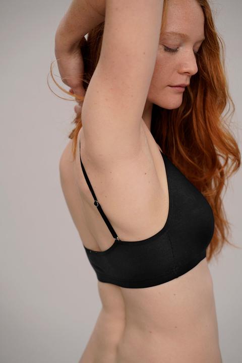Produktbild Moi Basics top black (M)