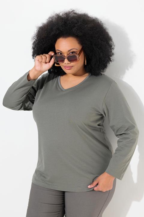 Actual product image Ulla Popken Back To Basics V-Neck Relaxed Fit Cotton Tee (58)