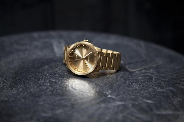 Image du produit Leff Amsterdam Tube S (Montre analogique, 38 mm)