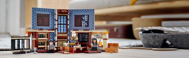 Produktbild LEGO Hogwarts Moment: Zauberkunstunterricht (76385, LEGO Harry Potter)