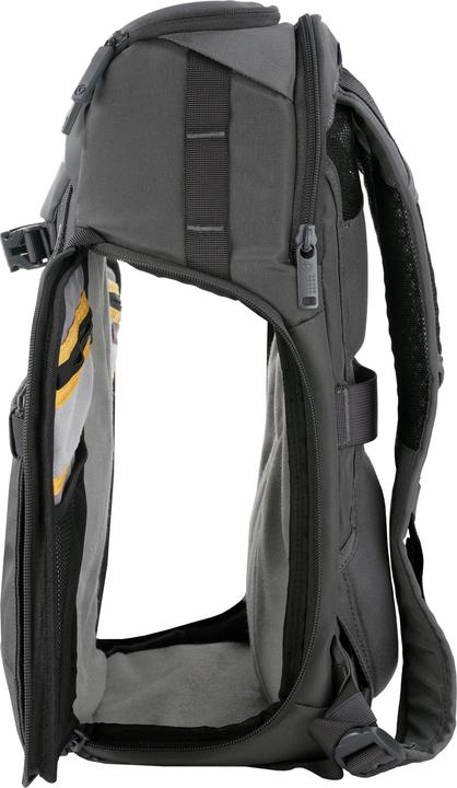 Actual product image Vanguard Veo Adaptor S46 Backpack with USB-A (Photo backpack, 18 l)