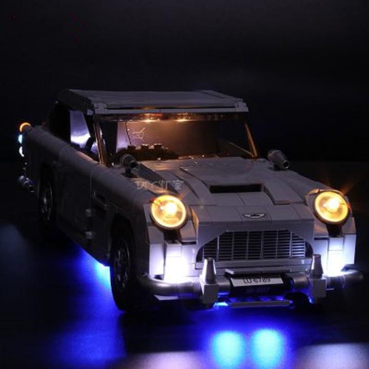 Image du produit BrickBling Kit d'éclairage LED pour LEGO James Bond Aston Martin DB5 (10262)
