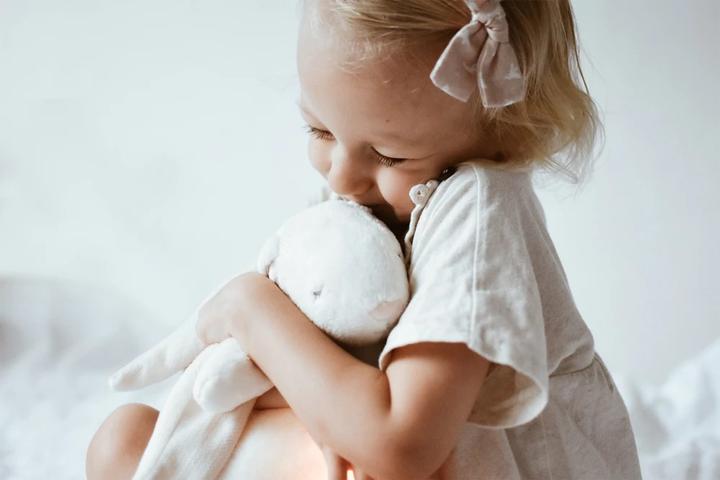 Actual product image Moonie Bunny (27 cm)