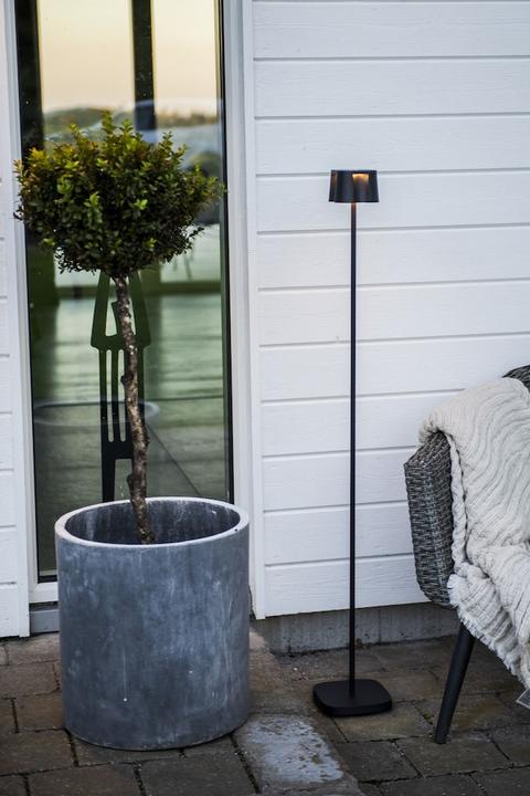 Produktbild Konstsmide Stehleuchte Nice USB, 2700 / 3000 K, 3