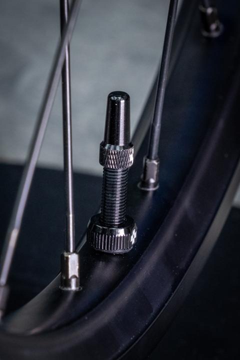 Immagine prodotto Muc-Off Kit valvola tubeless V2, 80 mm