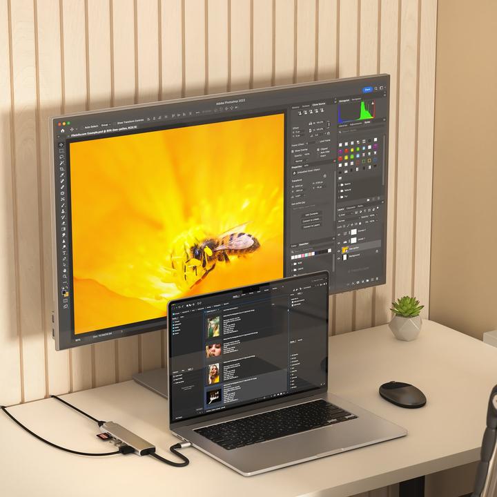 Actual product image Satechi Slim 7 (USB-C, 7 Ports)
