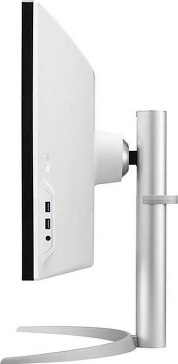 Actual product image LG 49WQ95X-W.AEU (5120 x 1440 pixels, 49")