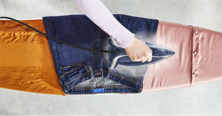 Immagine prodotto Tefal Ferro da stiro Smart Protect Plus (FV6872) (2400 W, 205 g/min)