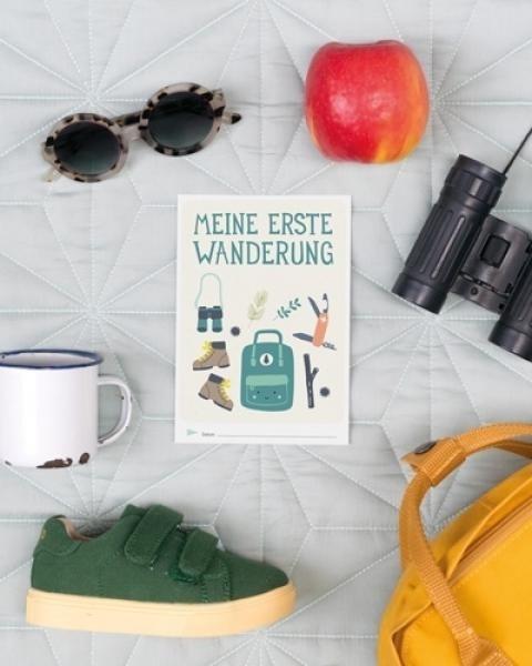 Actual product image Milestone Booklet "Baby's first moments in nature"