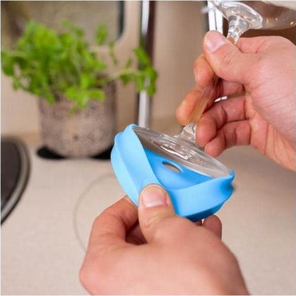 Actual product image Silwy Magnet-Kondom für Stielgläser Hellblau (1 x)