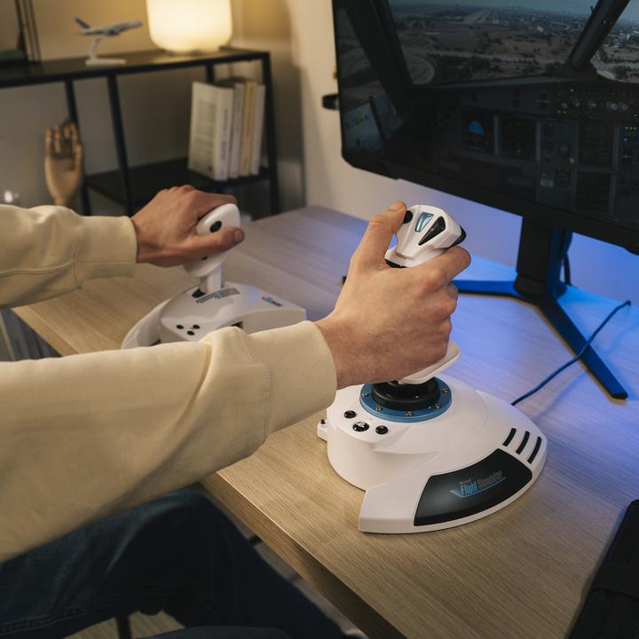 Produktbild Thrustmaster T.Flight Hotas 5 MSFS Special Edition (PC, PS4, PS5)