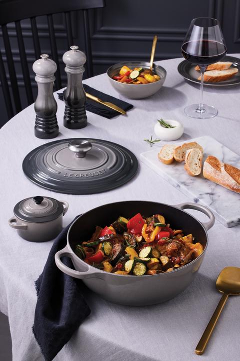 Produktbild Le Creuset Bräter LA MARMITE SIGNATURE dunkelgrau (Bräter + Schmortopf, Emaille, Gusseisen)