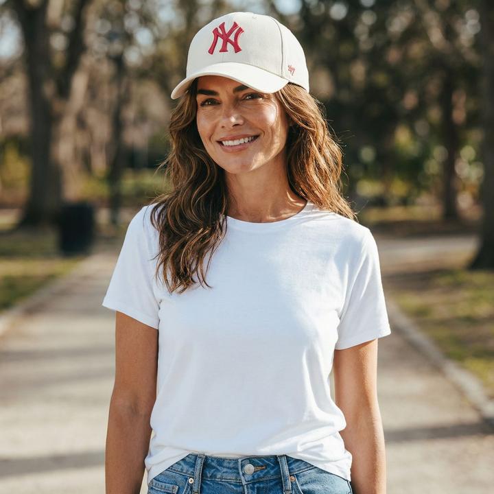 Produktbild 47 Brand Adjustable Cap - MLB New York Yankees Beige